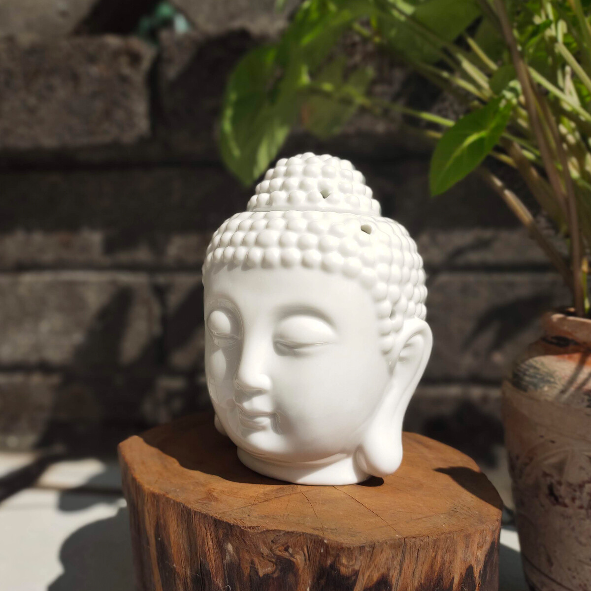 Buddha-Kopf Duftlampe für Aromatherapie - Keramik weiß