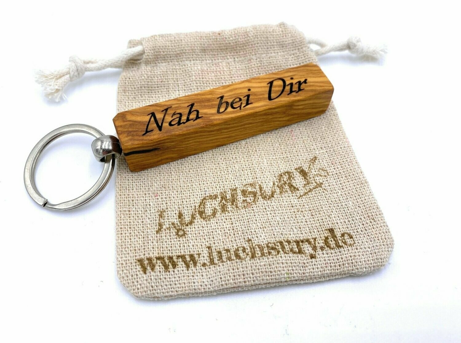 Schlüsselanhänger Holz-Olive- Nah bei Dir