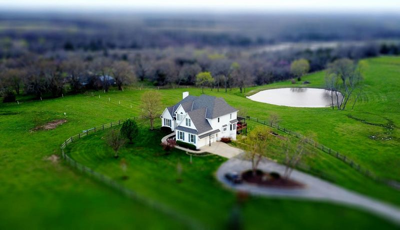 1 hour Deep House & Land Clearing by Glenda (fully remote/from a distance)