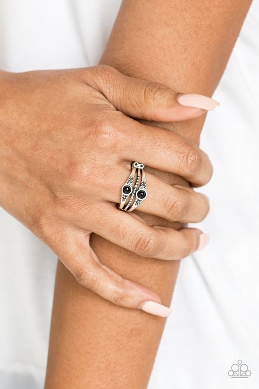 Paparazzi Give it your Zest Black Ring