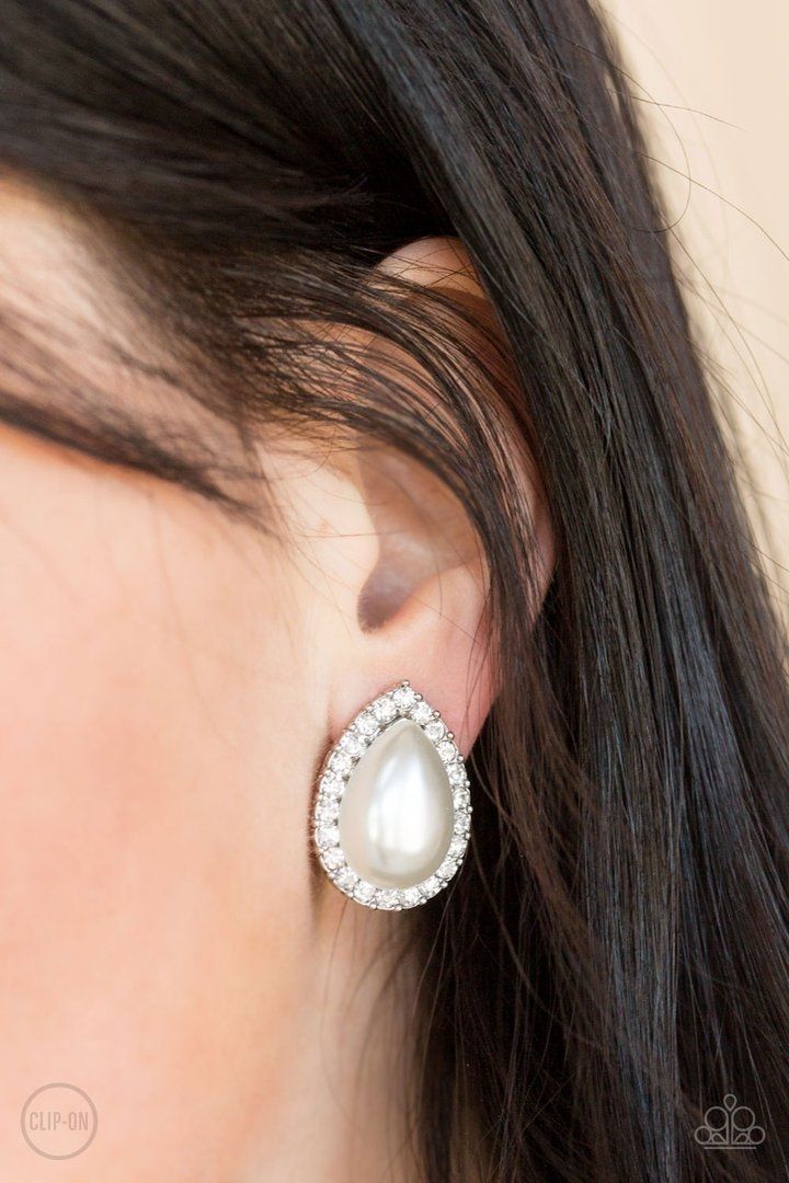 Paparazzi Old Hollywood Opulence White Clip-on  Earrings