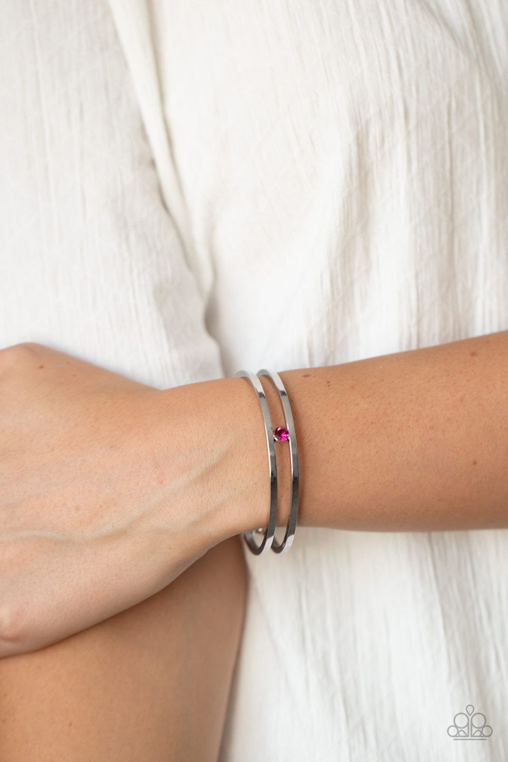 Paparazzi Solo Artist Silver Cuff Pink Rhinestone
