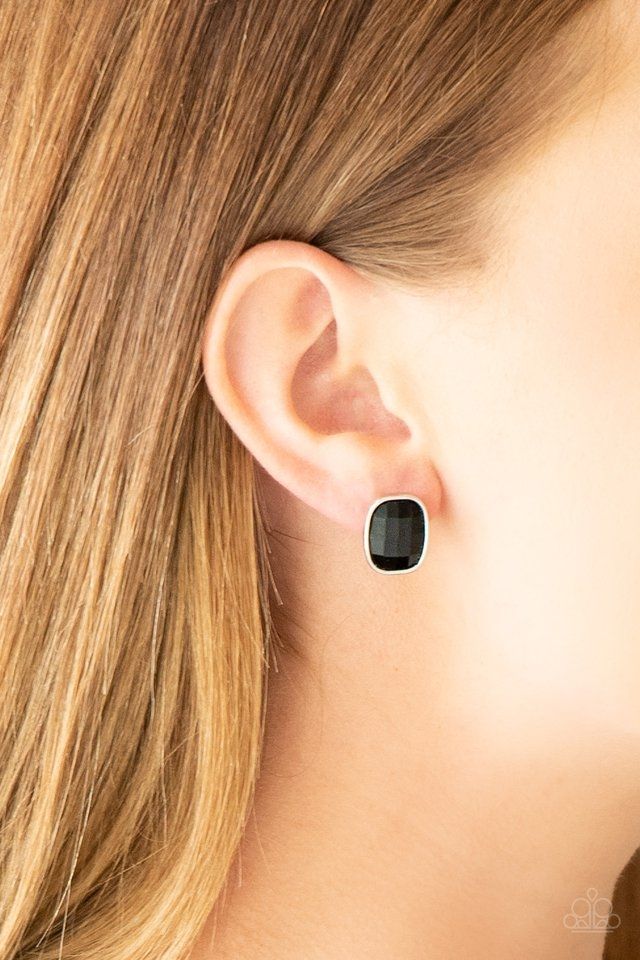 Paparazzi Incredibly Iconic Black Post Earrings