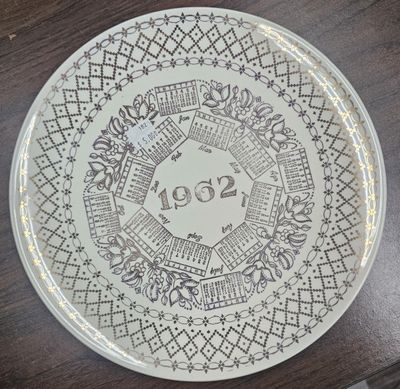 1962 Calendar Plate