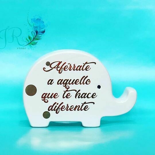 Rotulación Personalizada de Artículos en Viníl