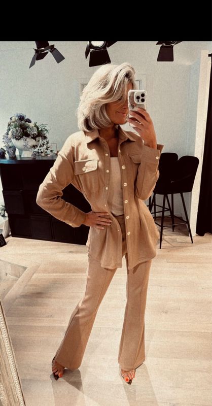 Radical Poppy Flared Broek Camel Radical Poppy Flared Broek Camel