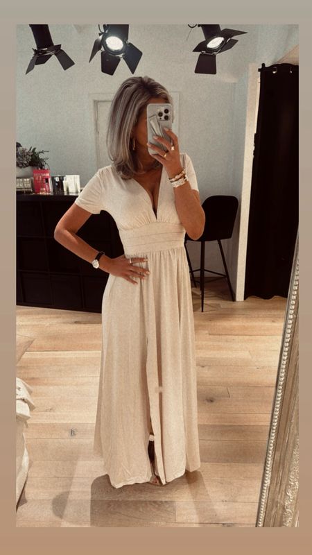 Essie dress beige 