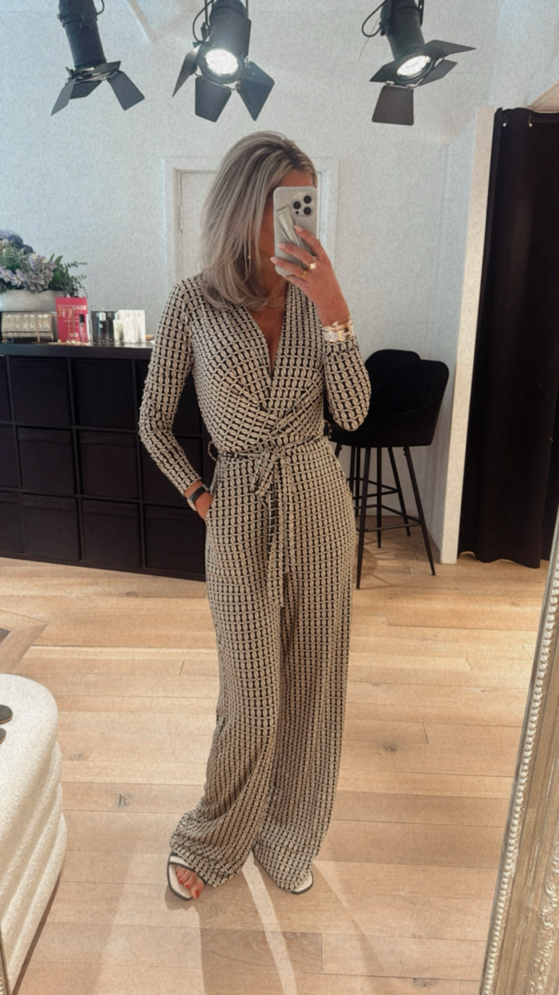 Yasmin jumpsuit print beige 