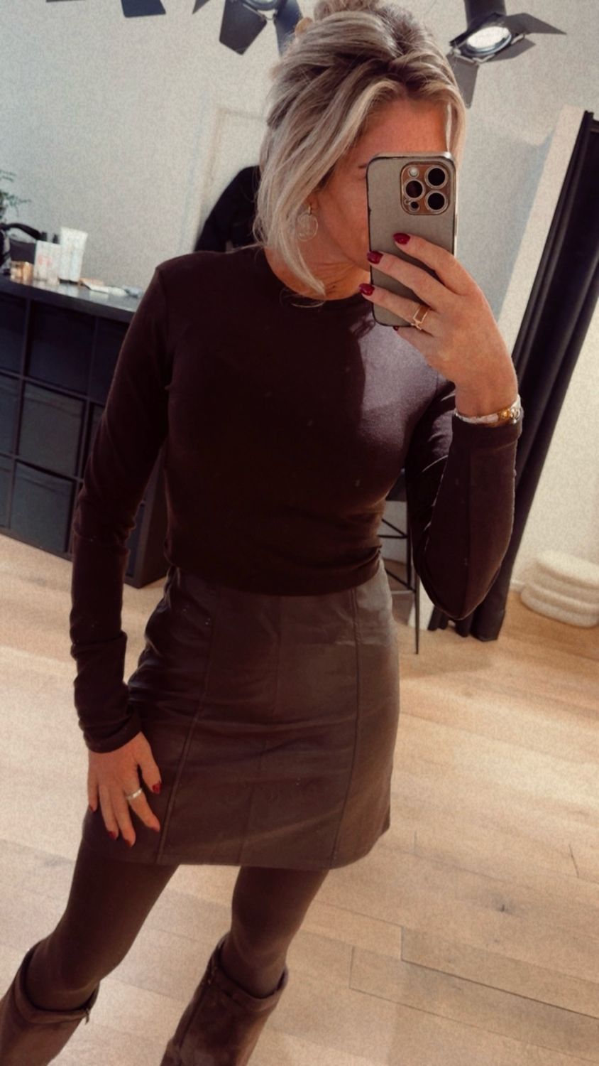 Leather look skirt choco 