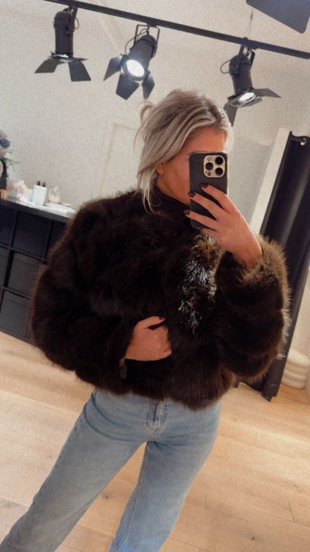 Faux fur jacket choco