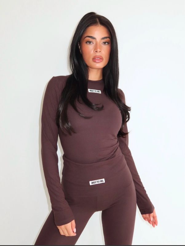 Unique the label Nena longsleeve- Cacao