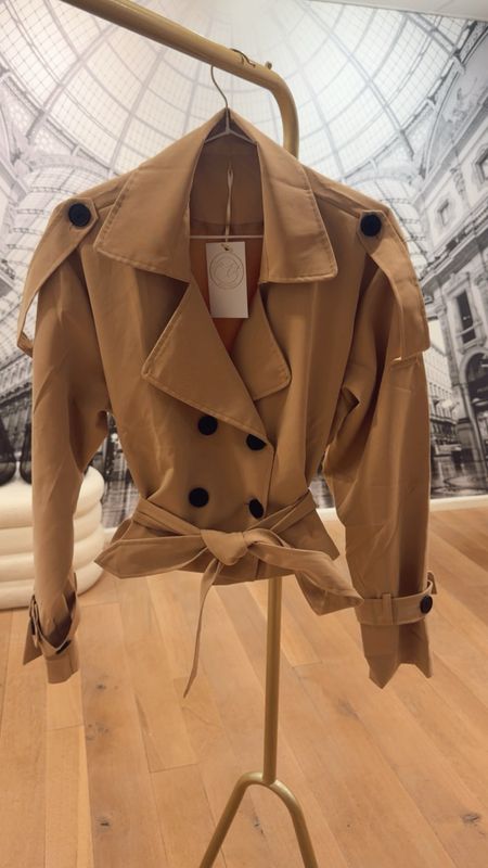 Short bomber / trenchcoat 