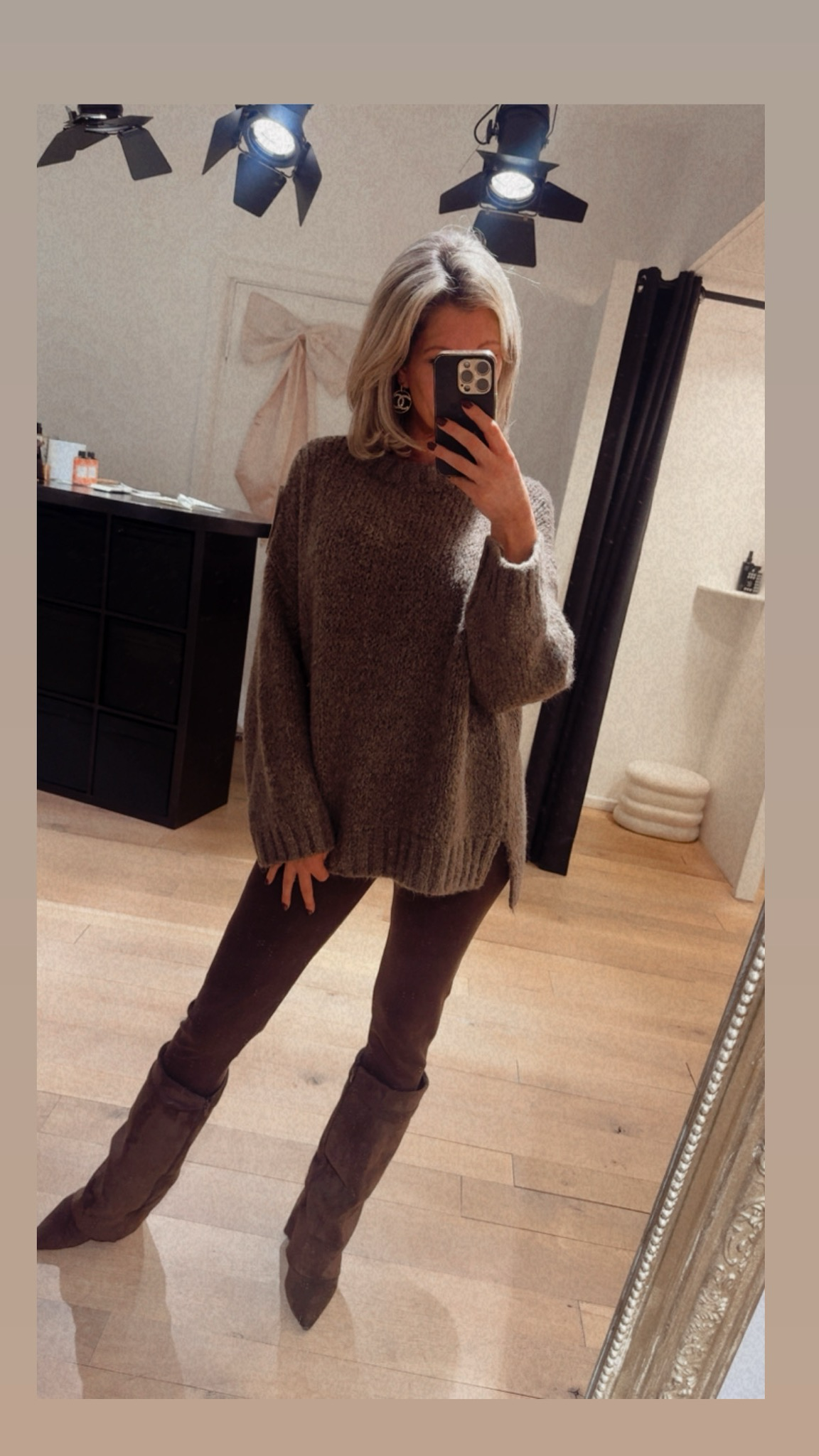 Loïs Oversized knitted sweater bruin