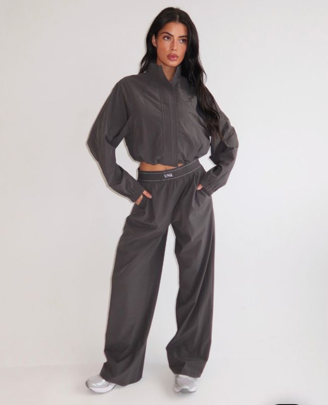 Unique the label Gigi pants - Charcoal