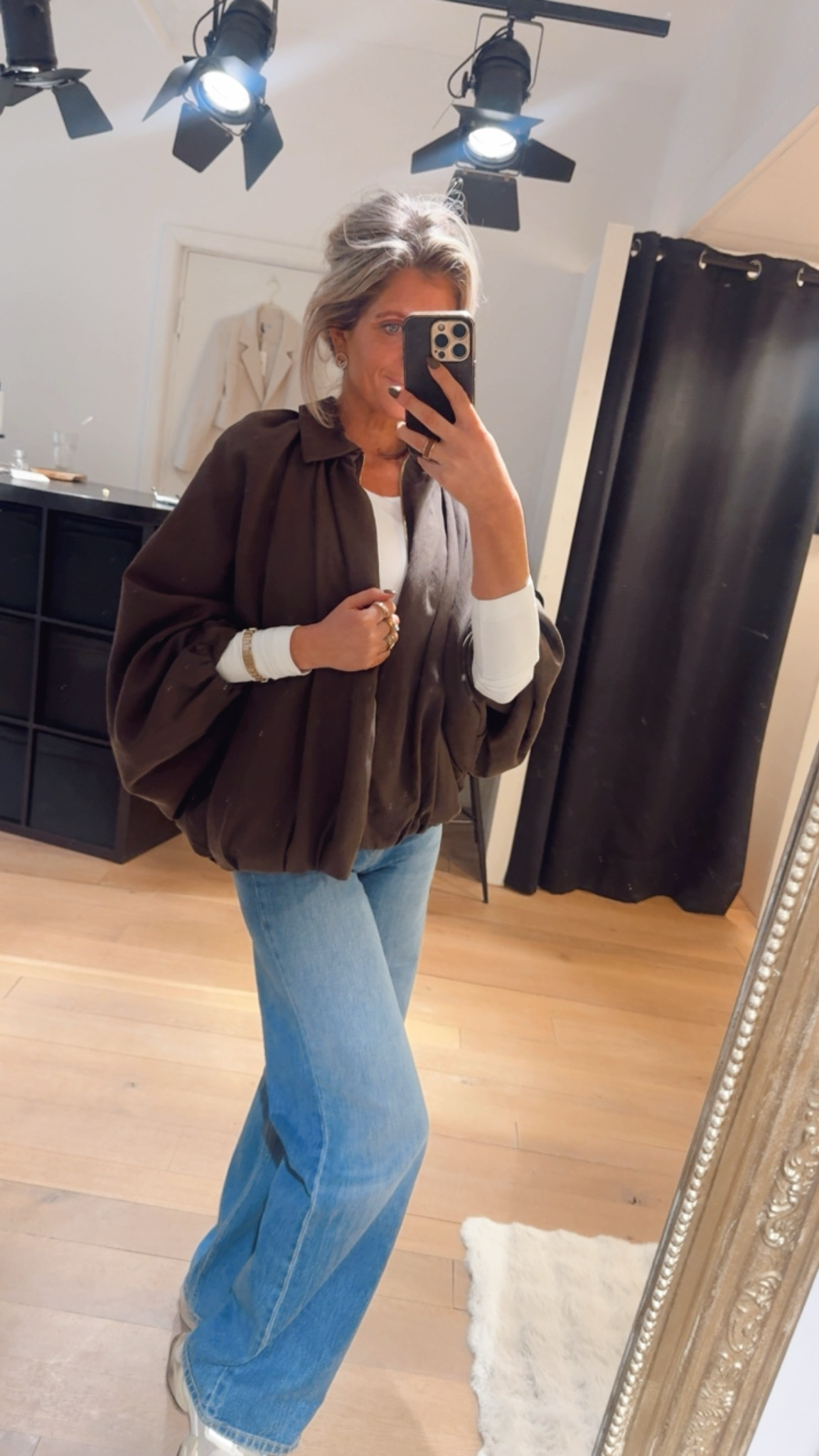 Nikkie Plano Jeans Met ketting Detail