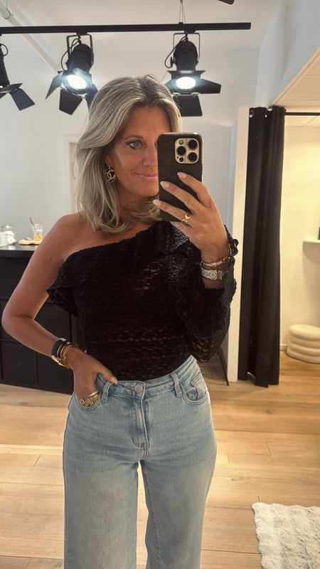 Lace top one shoulder black 