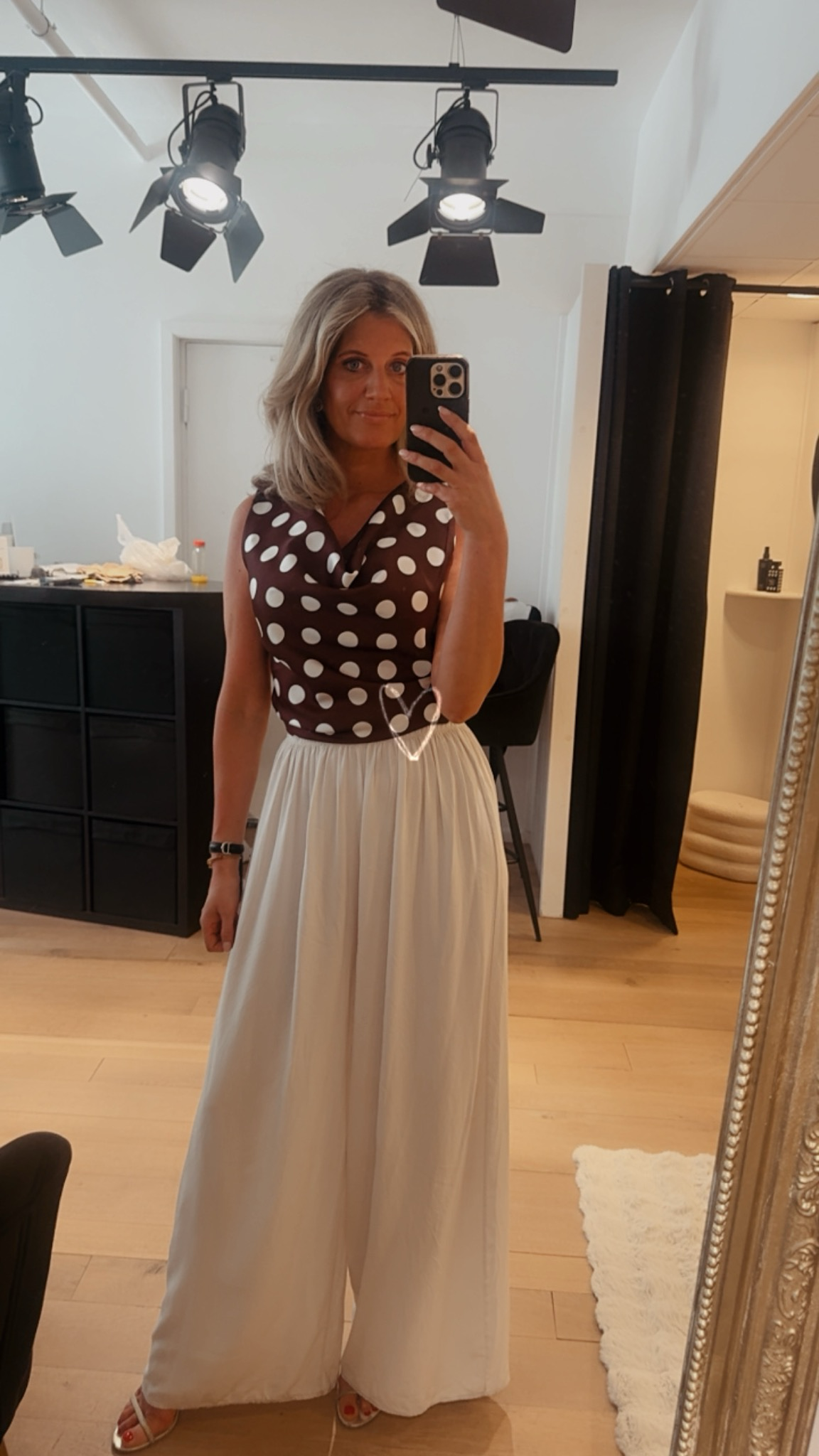 Amber polka top choco / off white 