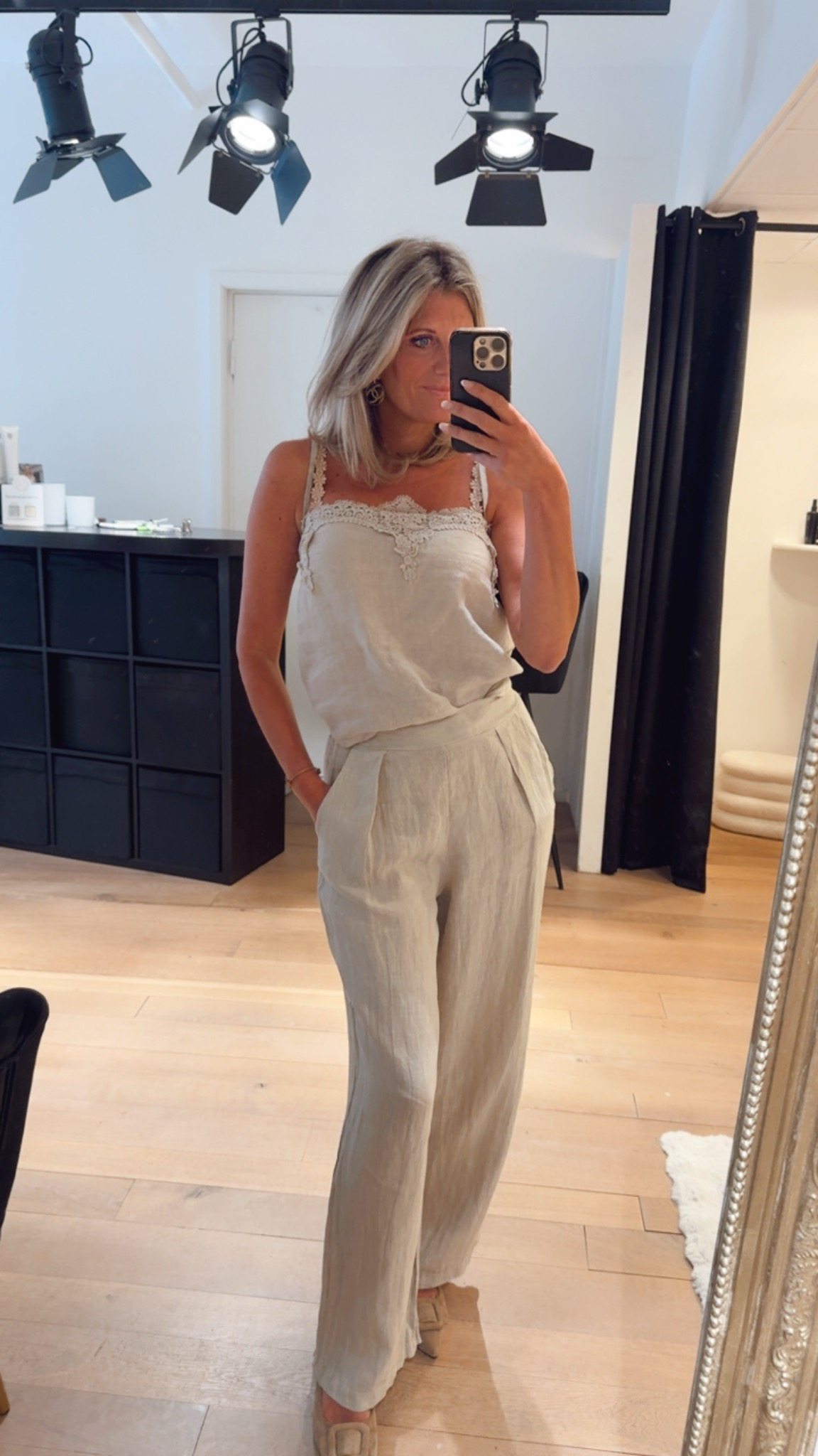 RMC the label linnen top met broderie