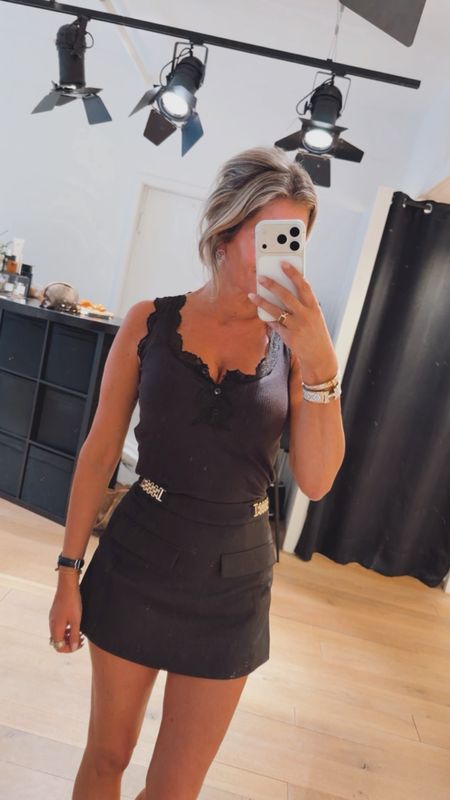 Nikkie GERIBDE SINGLET MET DIEPE RONDE HALS ARLYNN SINGLET