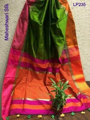 Green shade Maheshwari Silk Saree Green shade Maheshwari Silk Saree