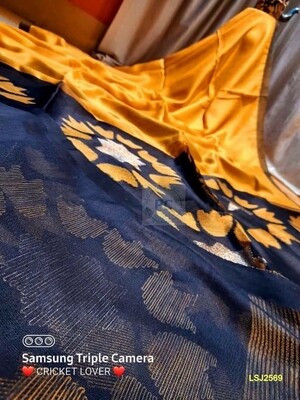 Silk by linen saree with hand woven jamdani work Silk by linen saree with hand woven jamdani work
