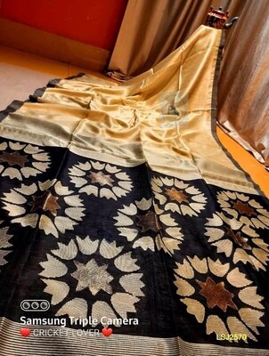 Silk by linen saree with hand woven jamdani work Silk by linen saree with hand woven jamdani work