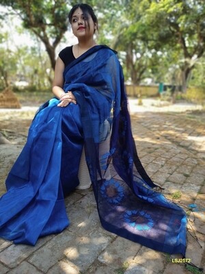 Silk by linen saree with hand woven jamdani work Silk by linen saree with hand woven jamdani work