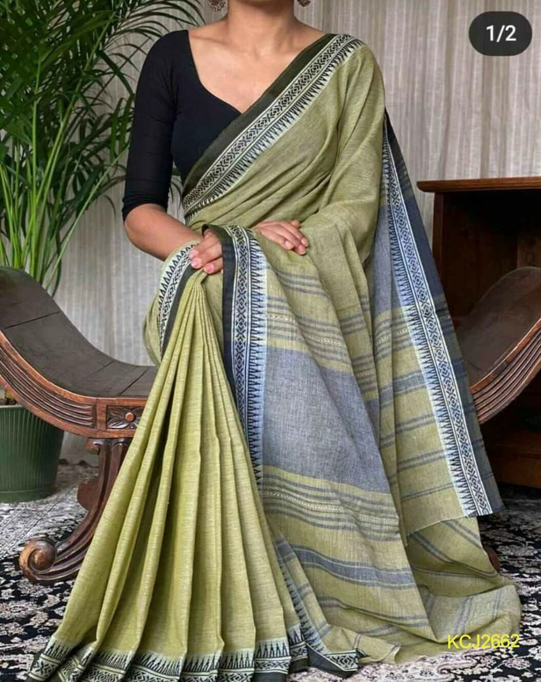 Handloom Cotton Khadi saree with jacquard weaving