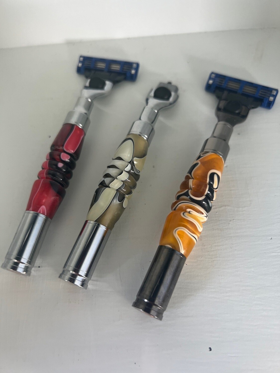 Acrylic Razor