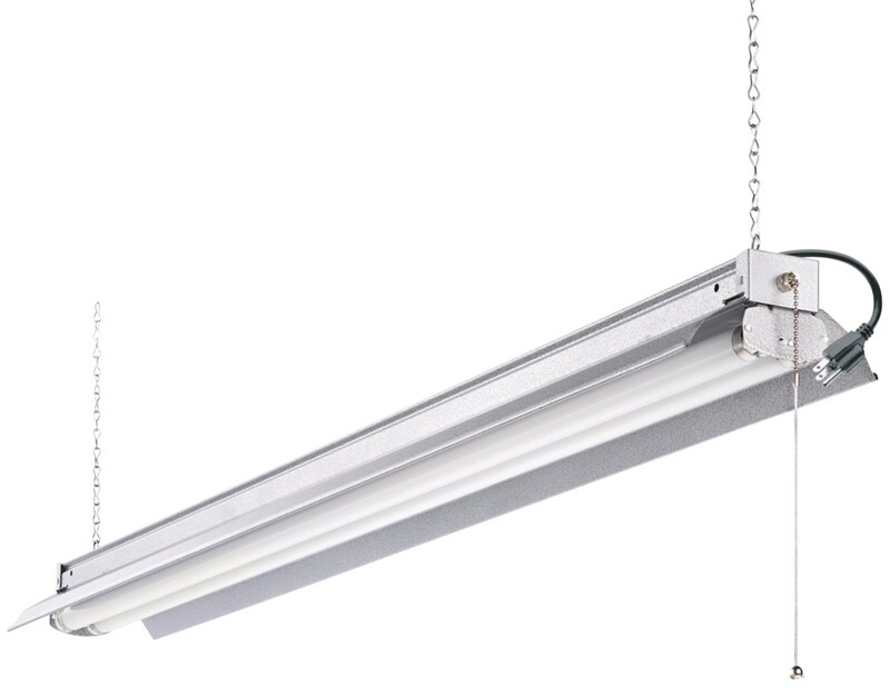 48" SHOP LIGHT W/TREAD PLATE