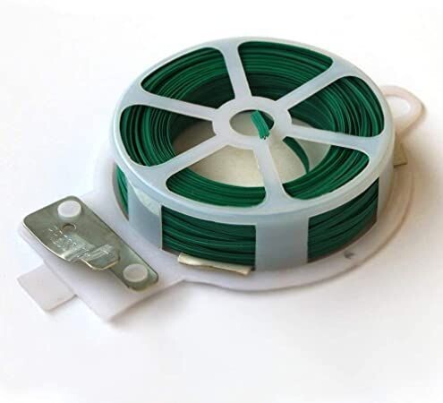 30 metre twist tie roll with a built-in cutter for tying plants and garden stakes.