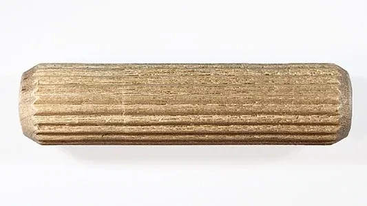 1/2 inch fluted wood dowels, pack of 15.