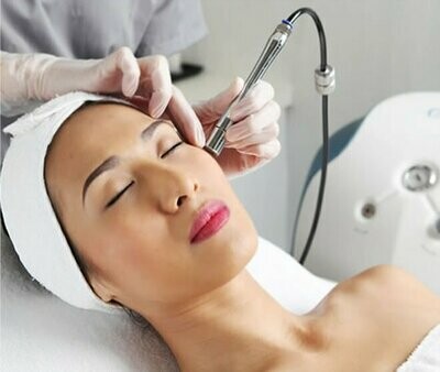 MICRODERMABRASION FACIAL 40 % OFF