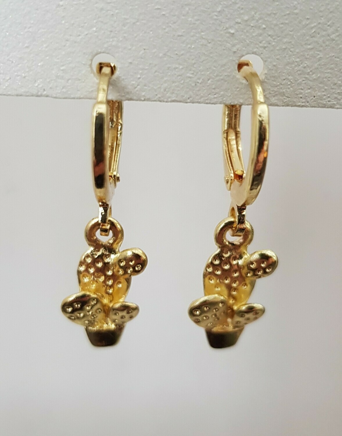 Mini cactus oorbellen goud