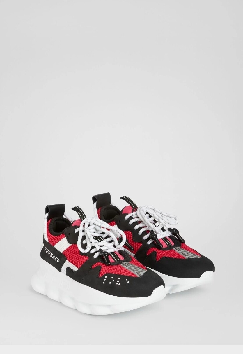 Versace chain reaction