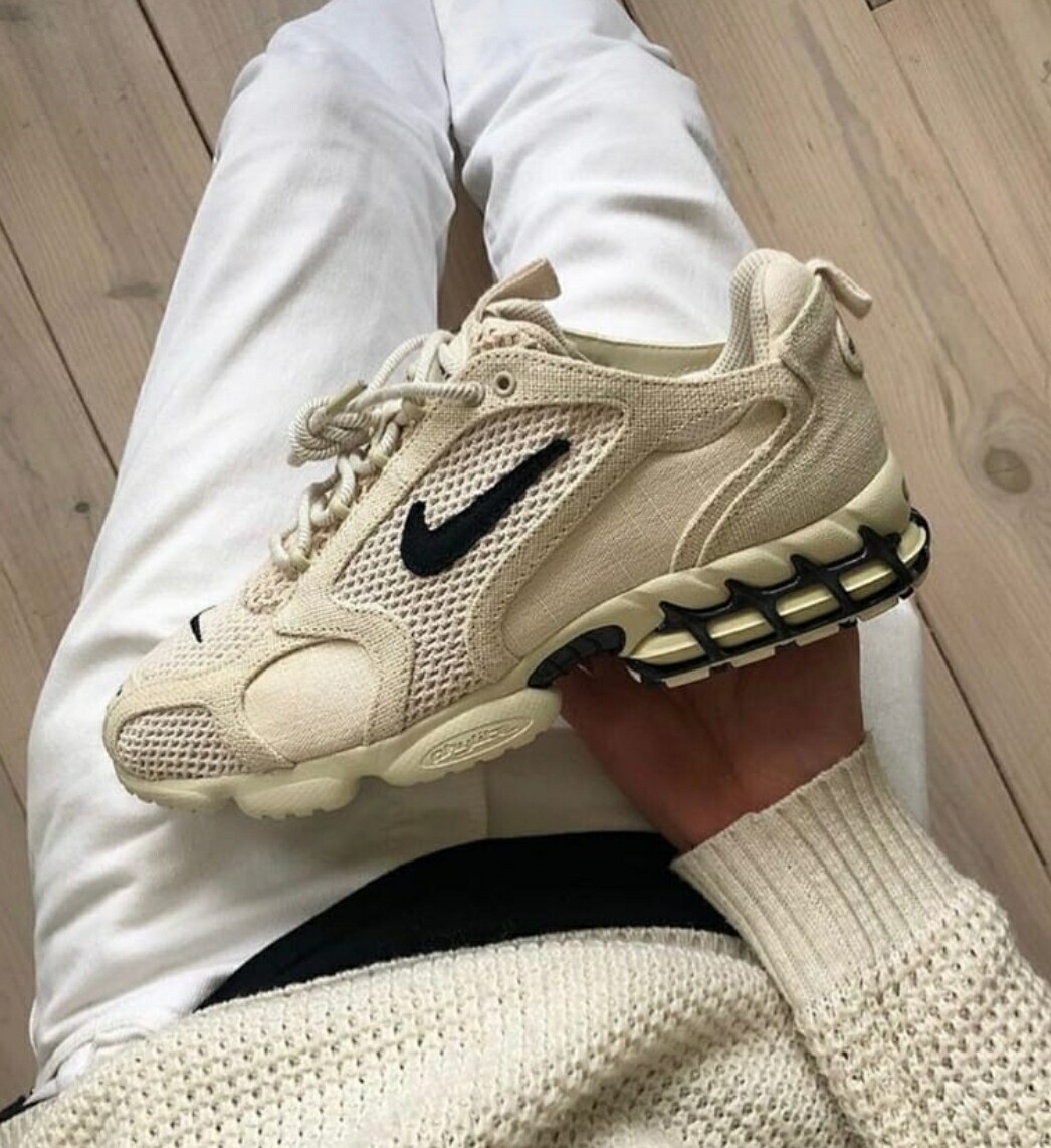 Nike air zoom spiridon cage 2 stussy fossil