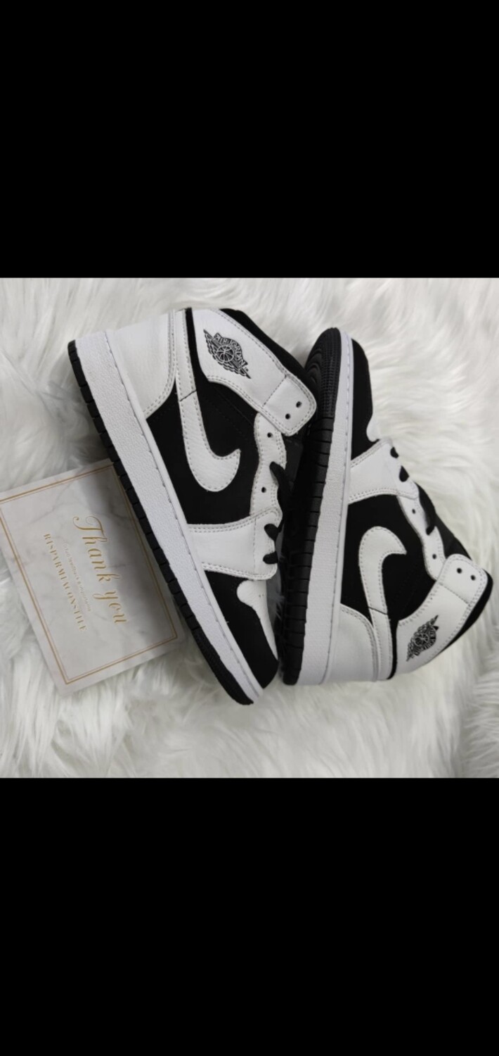 air Jordan 1 Mid white black