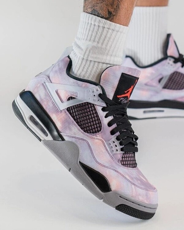 
Jordan 4 Retro Zen Master Rosa








