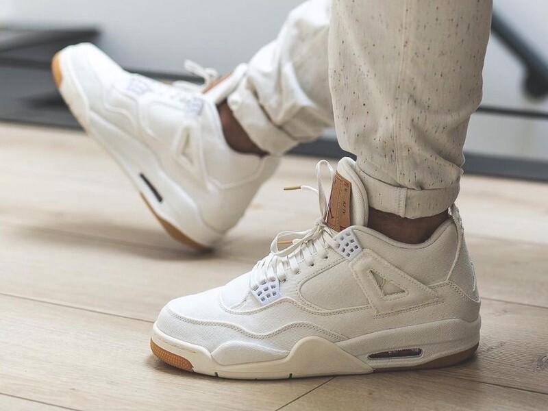 JORDAN 4
