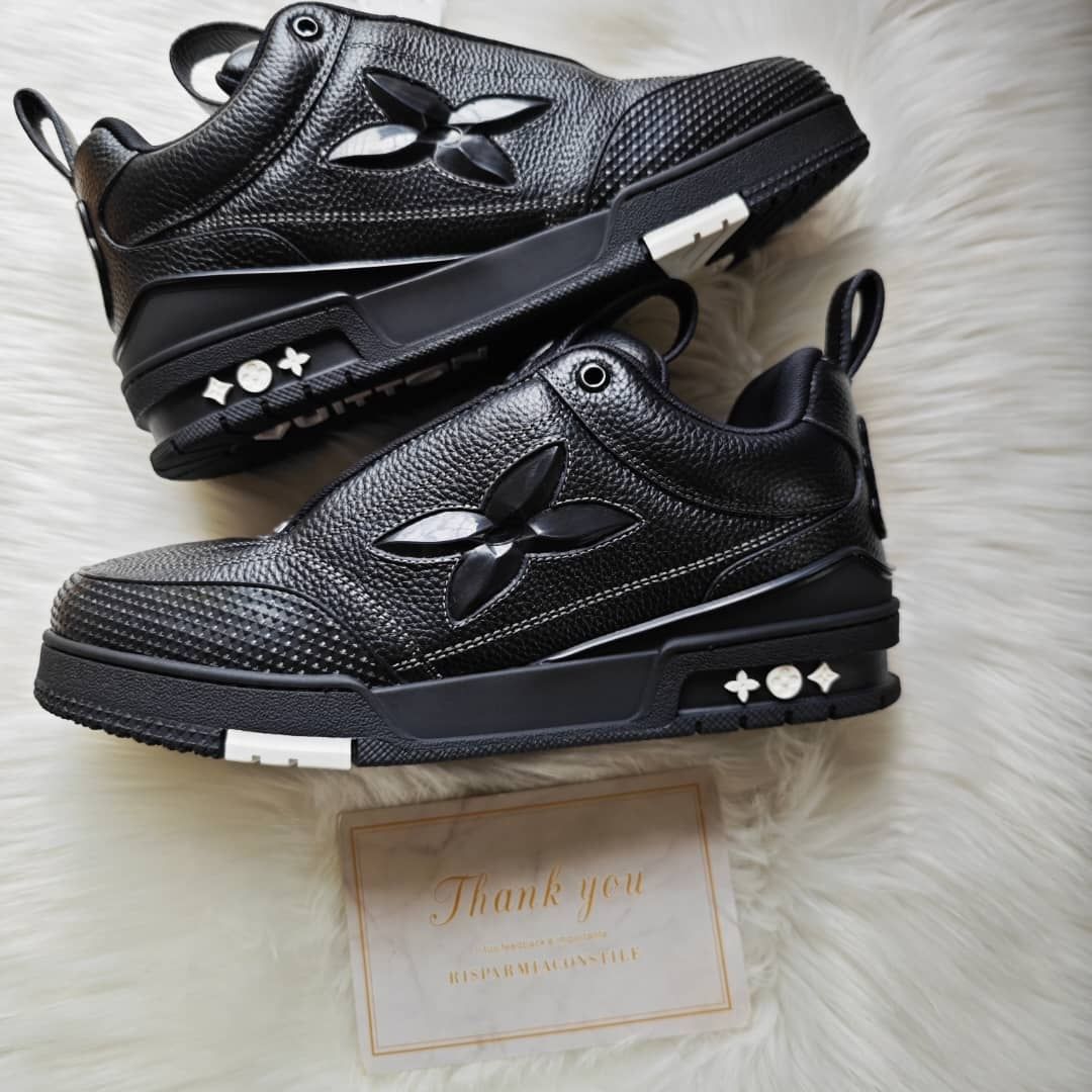 Louis Vuitton Trainer triple black 
