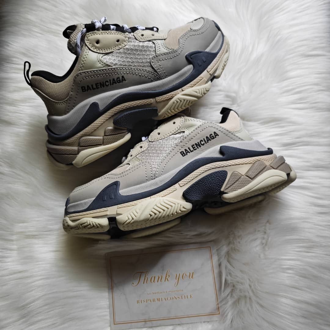 Balenciaga triple s beige
