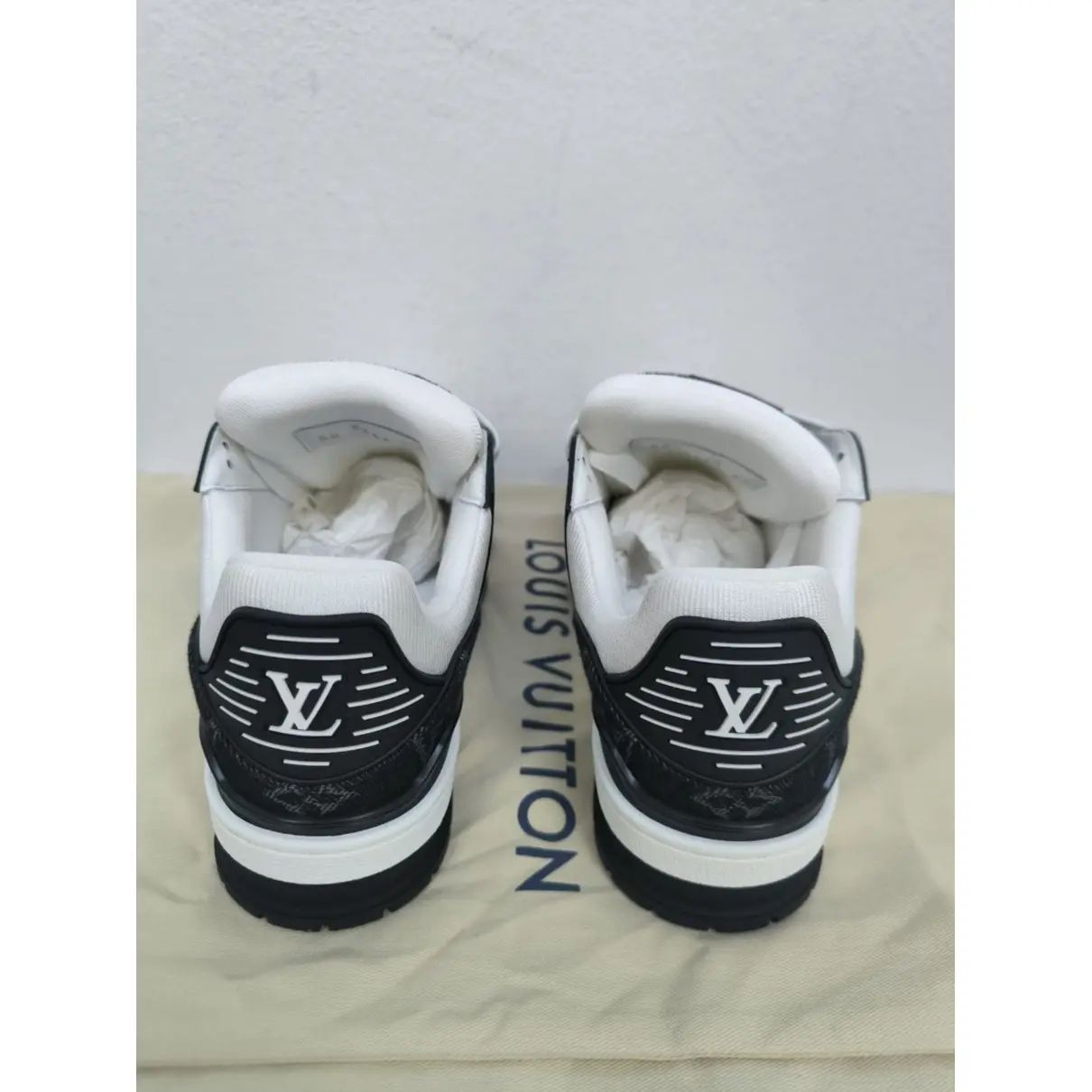 Louis Vuitton  Trainer in tela