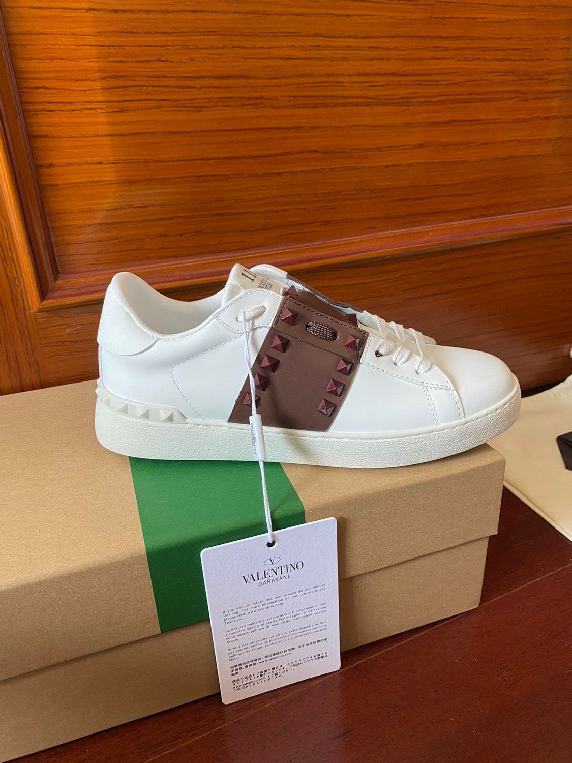 VALENTINO GARAVANI UNISEX DUPE SNEAKERS 