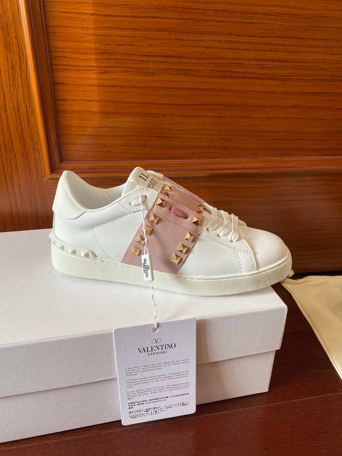 VALENTINO GARAVANI UNISEX DUPE SNEAKERS 