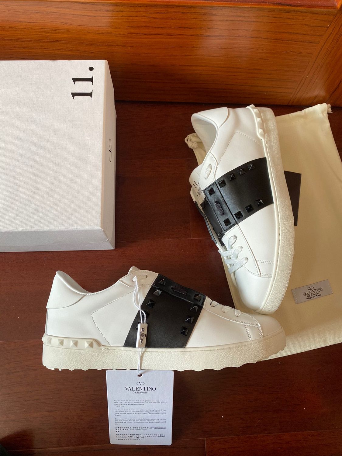 VALENTINO GARAVANI UNISEX DUPE SNEAKERS 