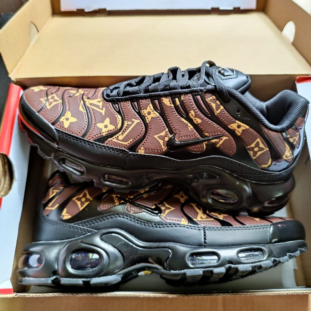 Nike Air Max TN Plus Dupe Louis  Vuitton