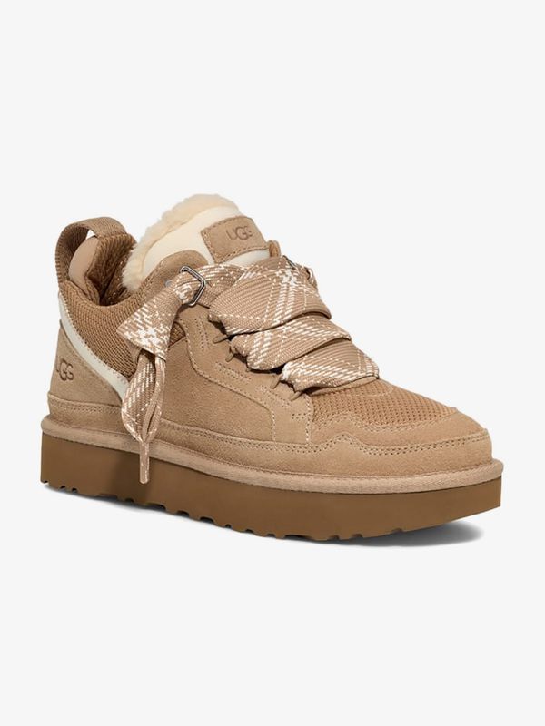 UGG