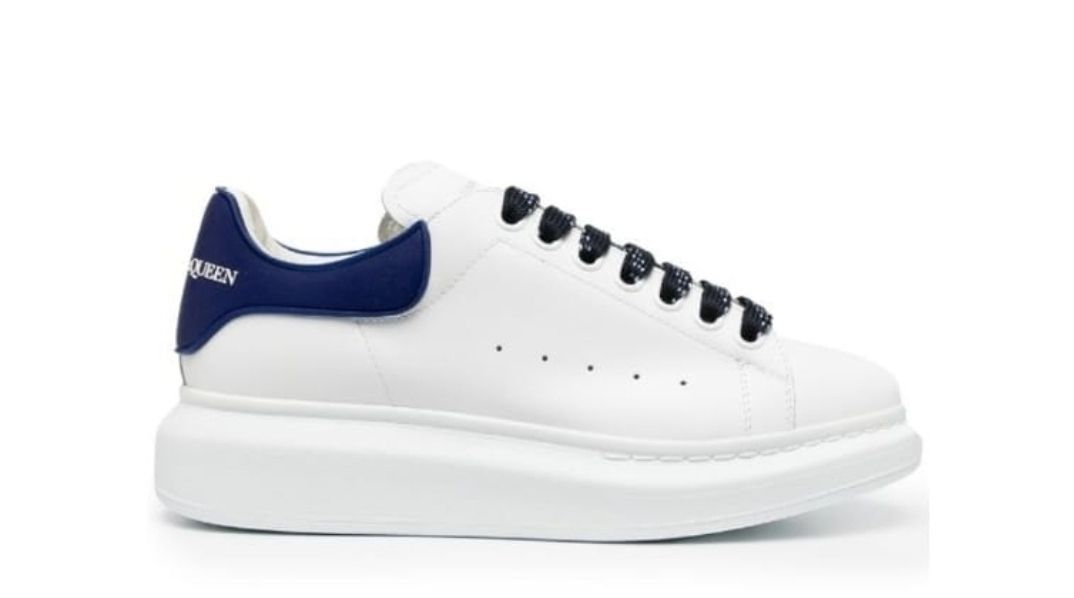 Alexander mcqueen larry navi size 43