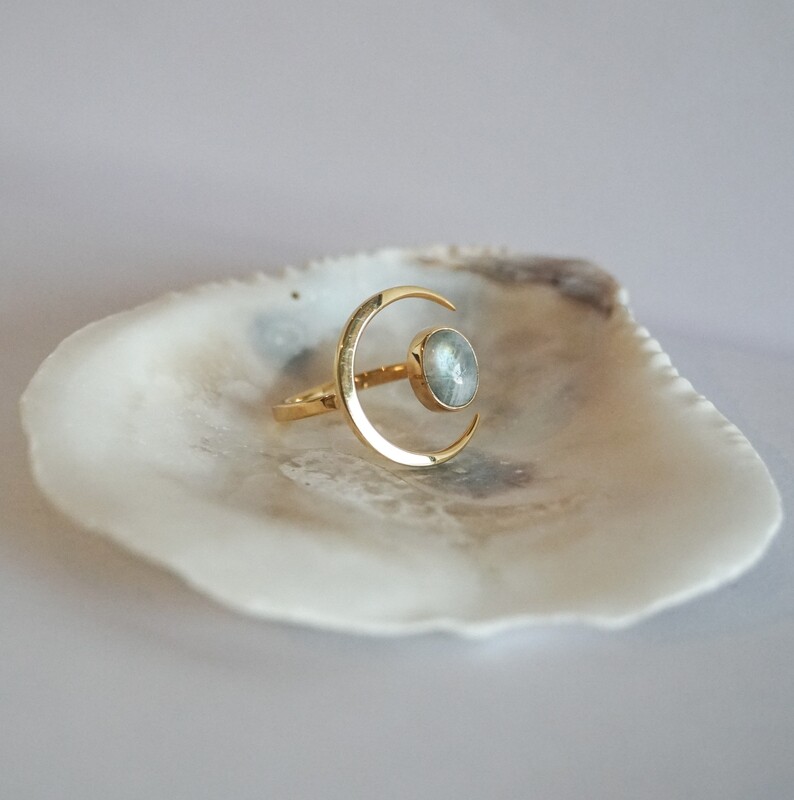 Crescent Moon Ring GP