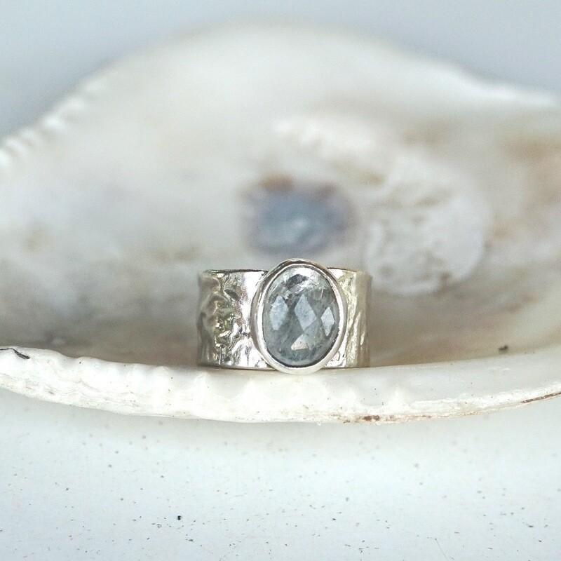 Pinky Ring